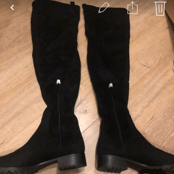 Zara Suede Knee High Boots - Picture 2 of 3
